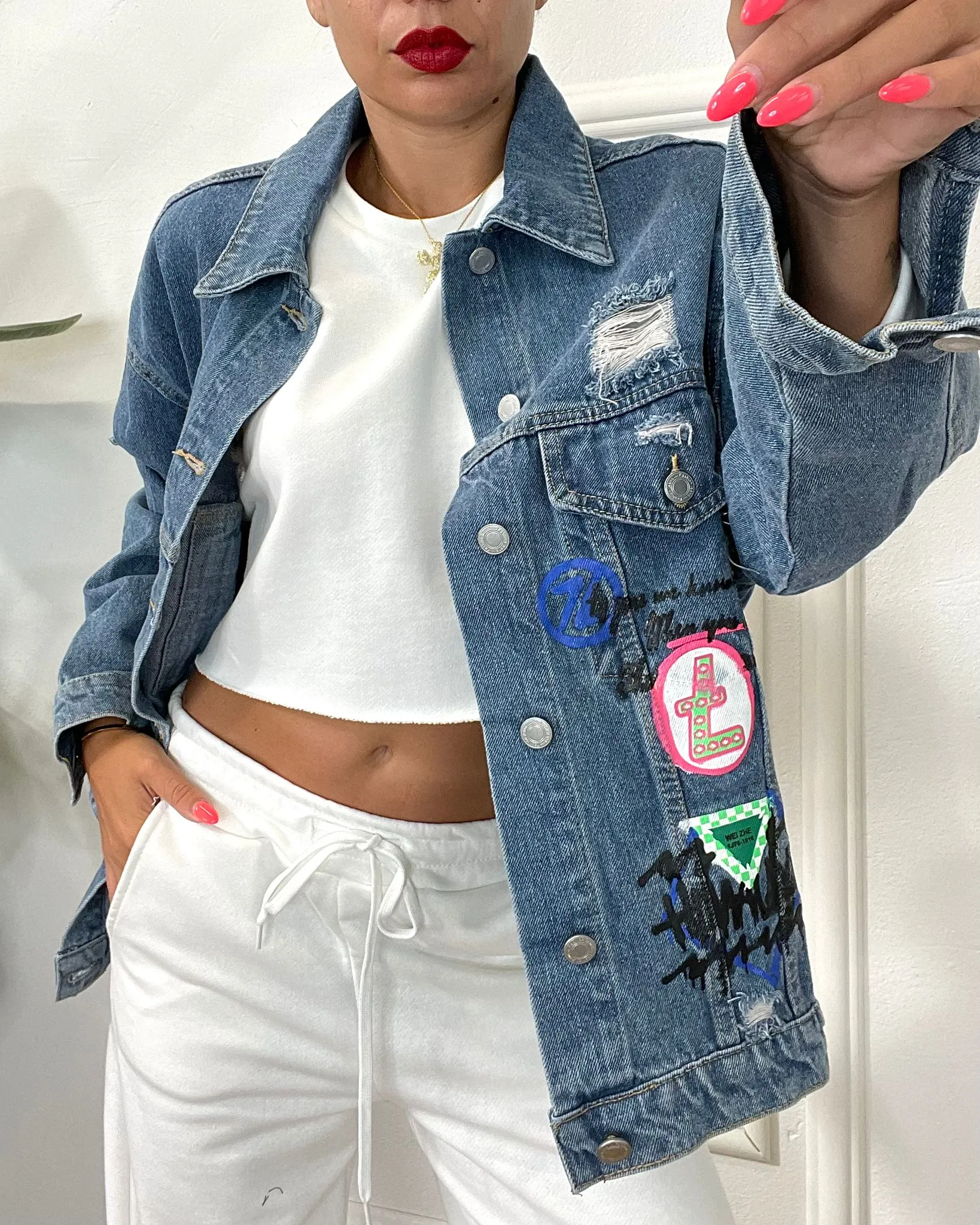 GIUBBINO DI JEANS ADESIVI 369